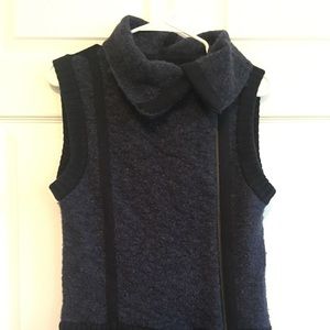 Navy Banana Republic sweater vest
